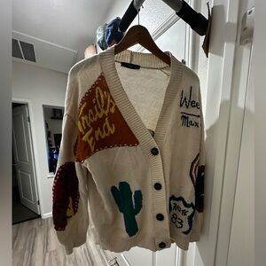 MaxMara Weekend Oversized Cream & Green Button-Up Graphic Cardigan / Sweatet